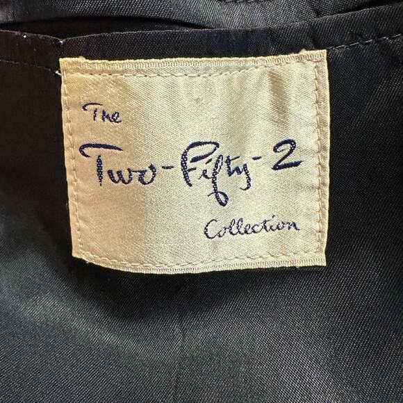 The Two-Fifity-2 Collection American Made Gray Two Button Front Jacket S… - Picture 3 of 6